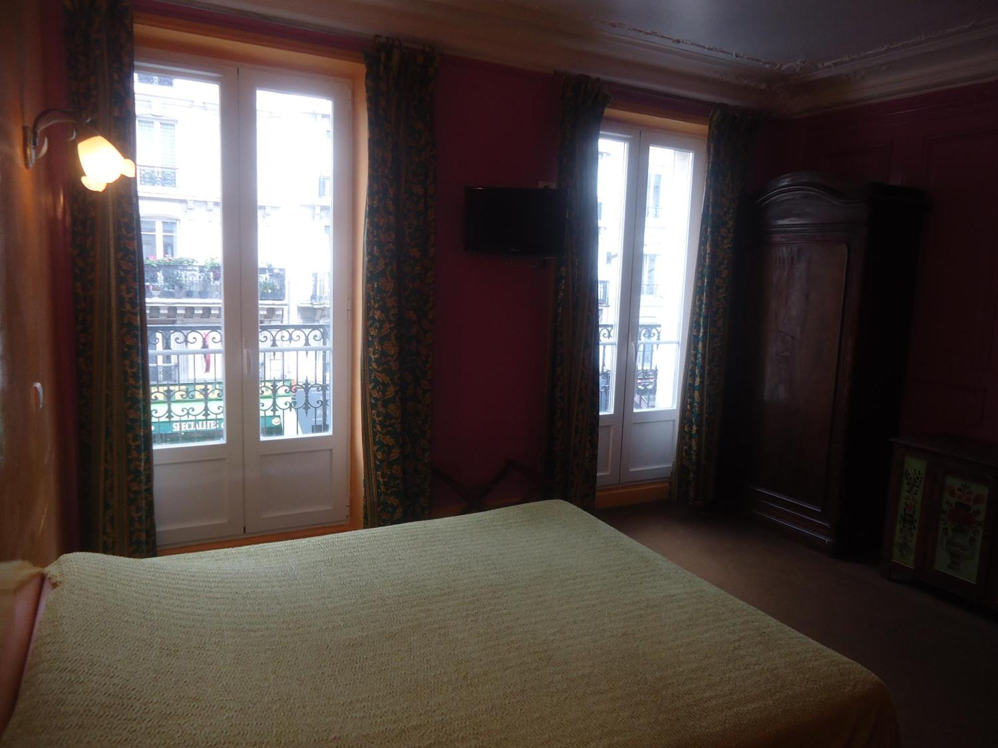 Hotel Des Belges Париж Экстерьер фото