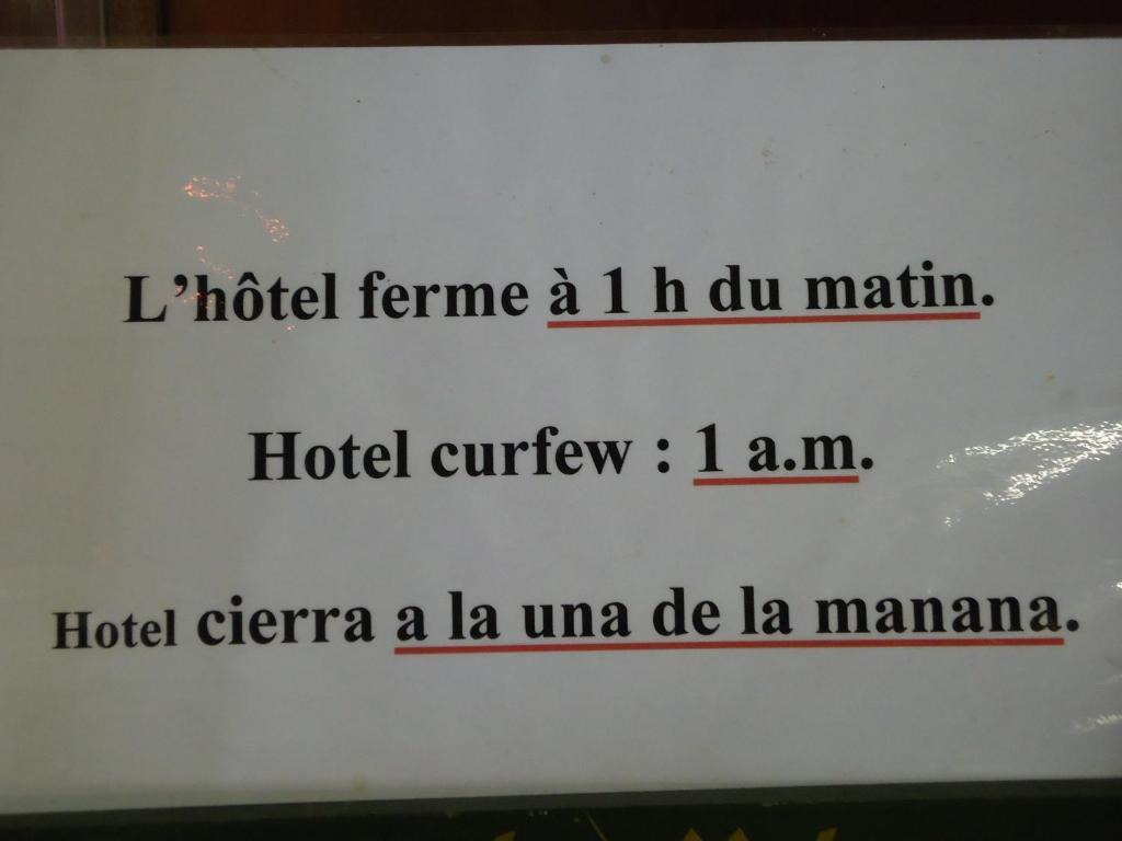 Hotel Des Belges Париж Экстерьер фото